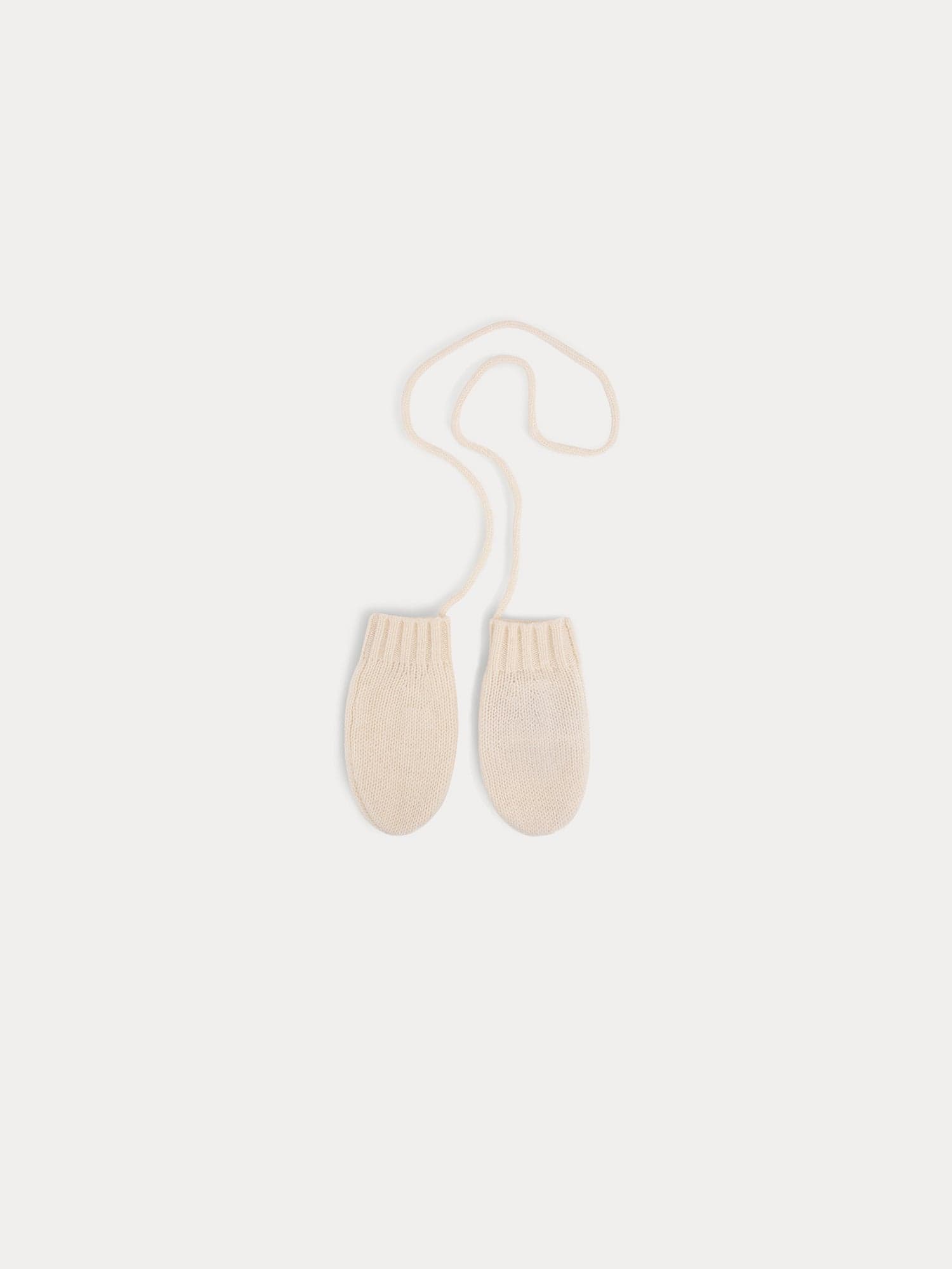 Babies' mittens pale pink