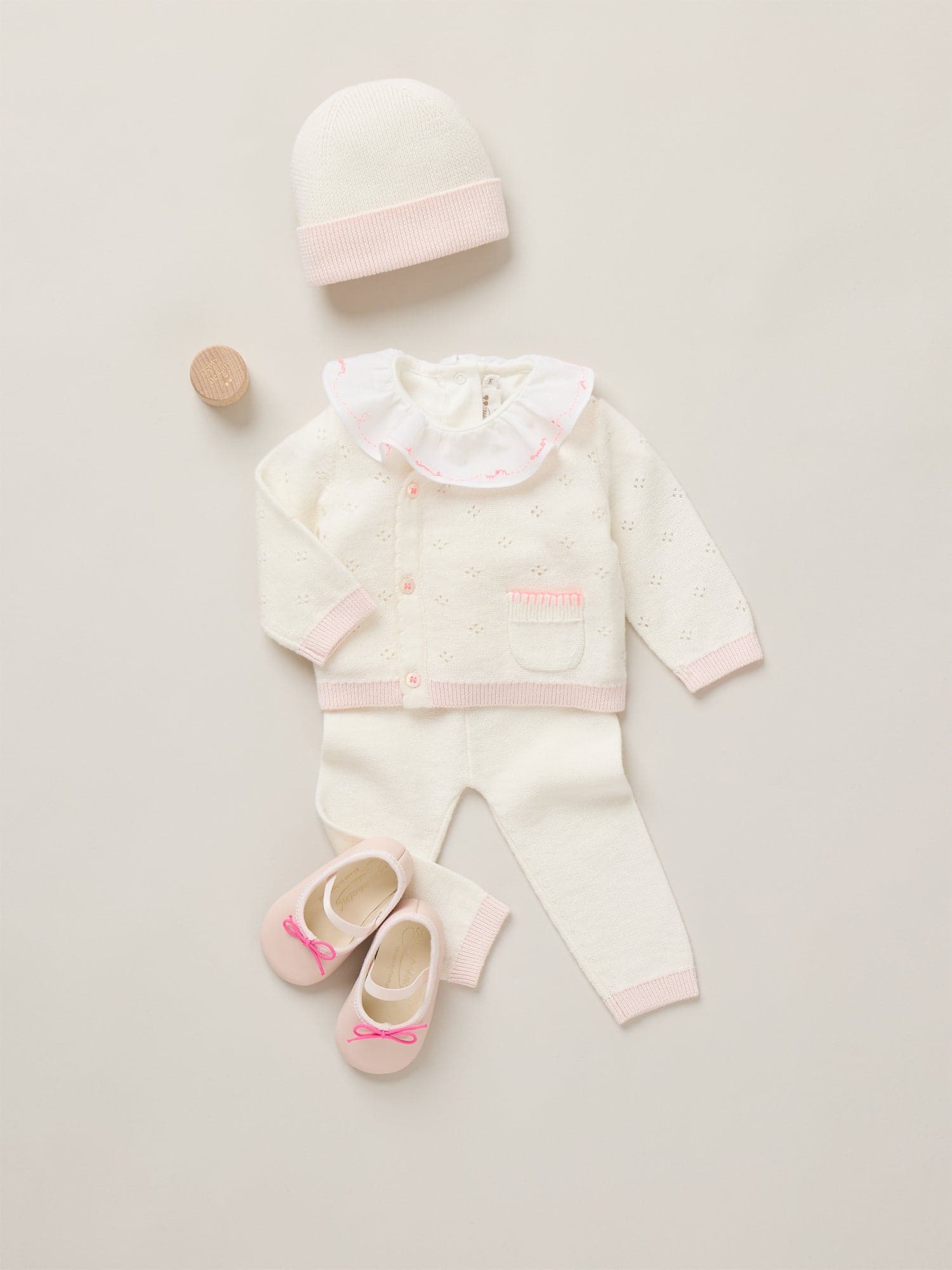 Laurina set in pointelle stitch and crocheted finishes