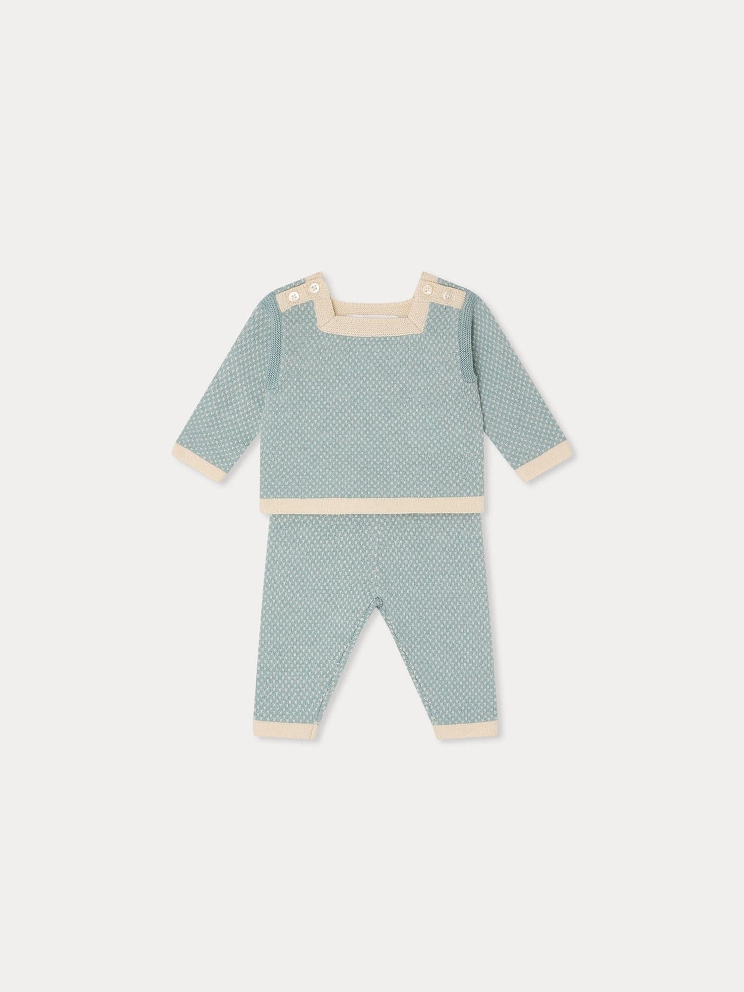 Joe set with a square neck and fancy knit