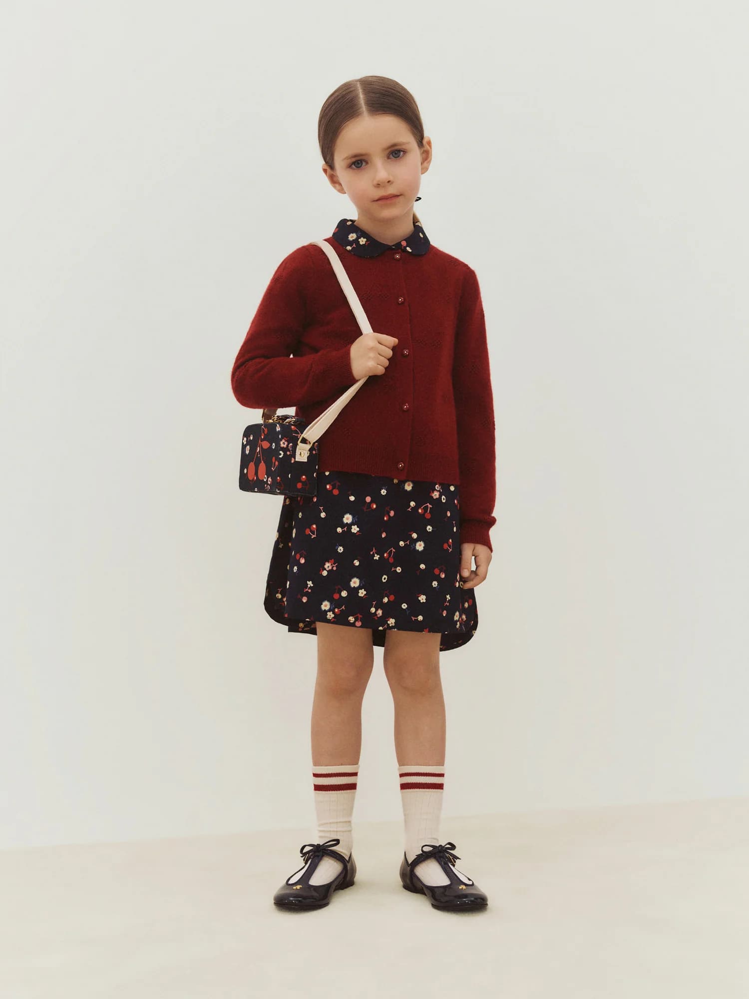 Burgundy Manon cardigan with cherries in cashmere