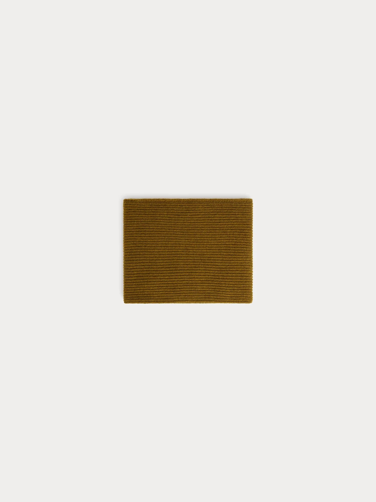 Tatodine green cashmere snood