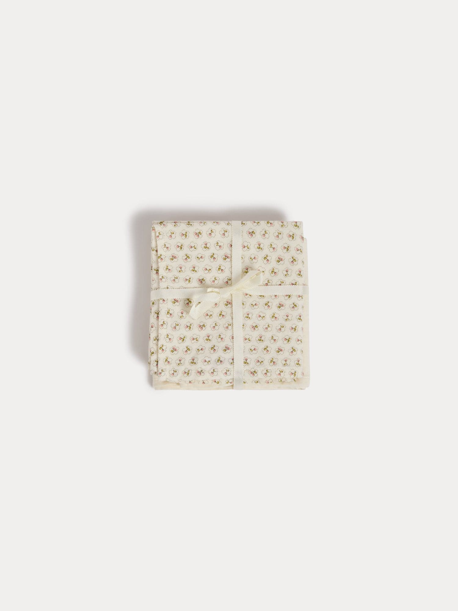 Doudou swaddle blanket with cherry print in organic cotton